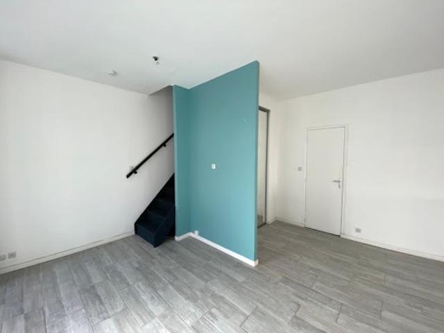 Location Maison de ville 5 pièces 118 m2 Armentieres