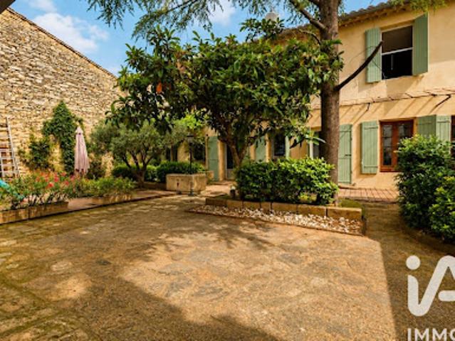 Location Maison de ville 6 pièces 180 m2 Marguerittes