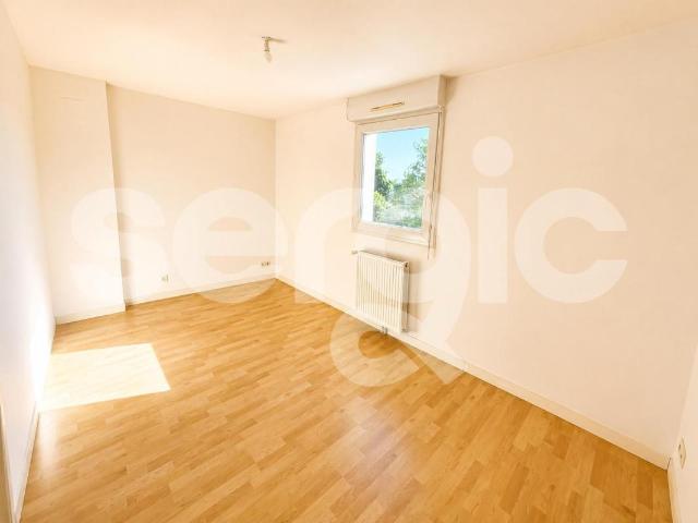 location maison de ville 88 m² les ponts de ce 49130