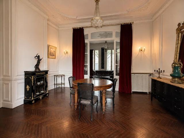 Location Maison de ville 9 pièces 276.03 m2 Bordeaux