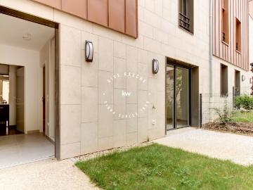 LOCATION: maison F4 97 m² à louer à CLICHY
