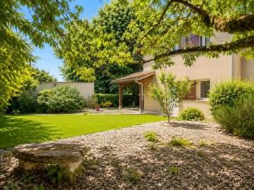 location maison fontaines sur saone 4 pièces 89 m2 rhone 69270 1650 € / mois