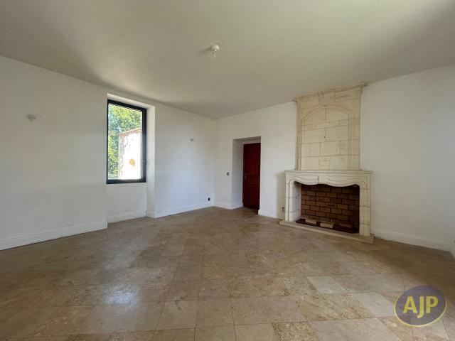 Location maison Fronsac: 1 080 € AJP Immobilier Saint Andre de Cubzac