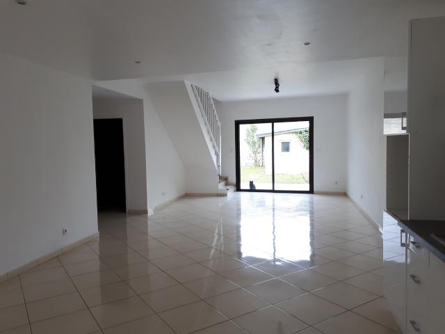 Location maison Frouzins 6 pièces 136m² 1007€ | Intégral Immobilier