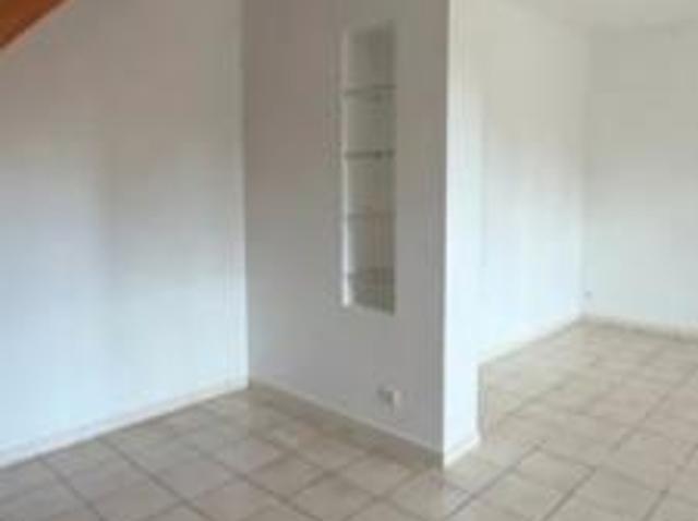 location maison haillan 3 pièces 84 m2 gironde 33185 1060 € / mois