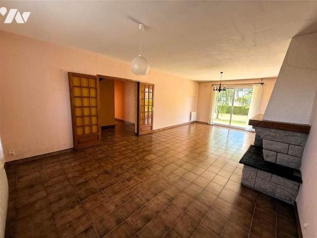 LOCATION MAISON INDIVIDUELLE BRECE