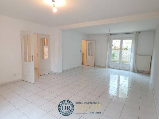 LOCATION MAISON OLIVET 132 M²