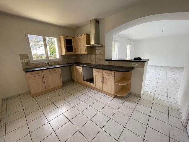 Location maison La Chapelle Sur Erdre: 1 358 € AJP Immobilier Nantes Nord