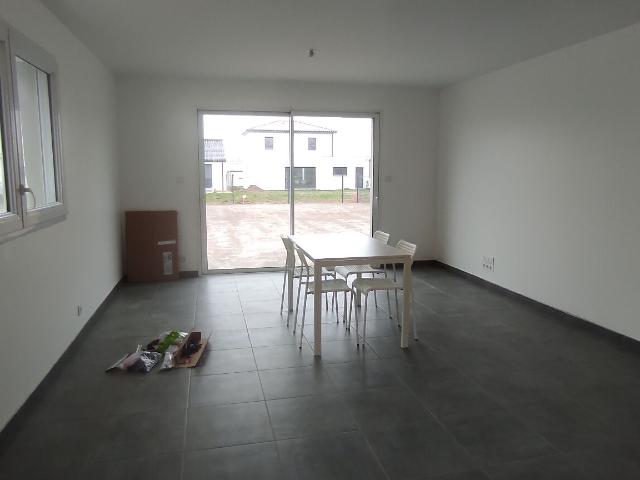 Location maison Le May Sur Evre: 788 € AJP Immobilier Saint Macaire en Mauges