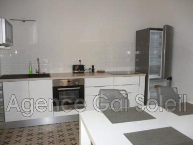 location maison lespignan 4 pièces 100 m2 herault 34710 750 € / mois