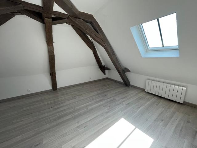 Location Maison Ligueil 37160 5 pièces 219 m²