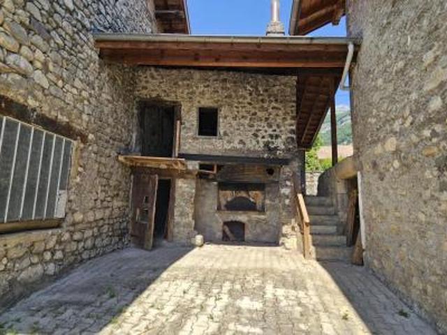 location maison lumbin 6 pièces 168 m2 isere 38660 1500 € / mois