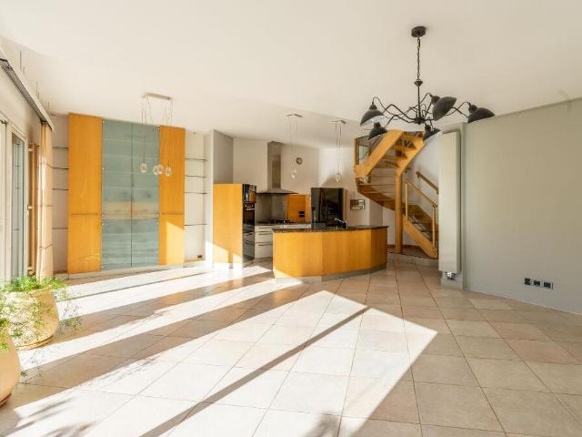 Location Maison lumineuse et familiale, 4 chambre, 149 m² à Nantes 149 m2 Espaces Atypiques Nantes