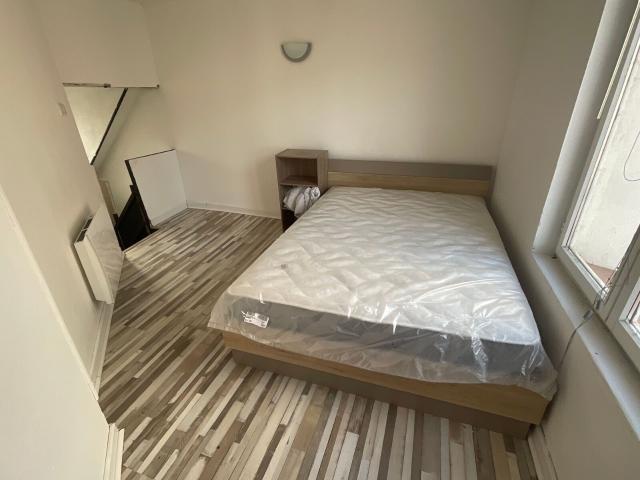 Location maison, m² T 1 à Douai, 470 €