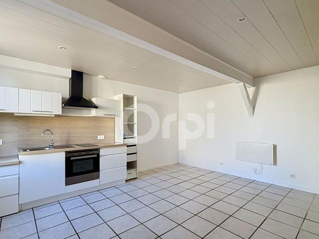 Location maison, m² T 1 à Laigneville, 700 €