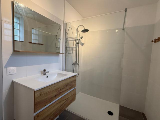 Location maison, m² T 2 à Germignonville, 550 €