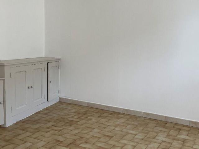 Location maison, m² T 2 à Mornant, 803 €