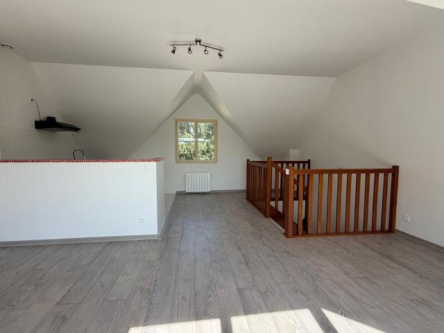Location maison, m² T 2 à Rozoy Bellevalle, 523 €