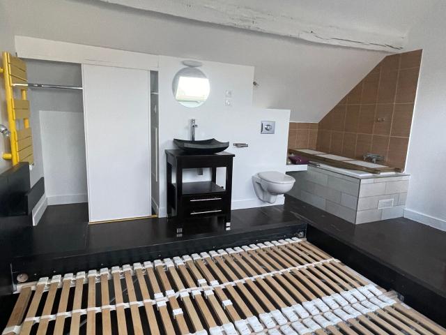 Location maison, m² T 2 à Saâcy sur Marne, 545 €
