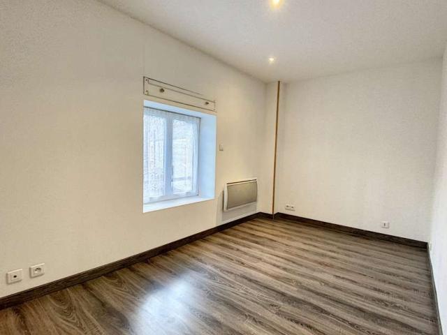 Location maison, m² T 3 à Baigneaux, 600 €