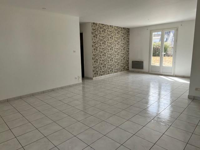 Location maison, m² T 3 à Beaugency, 711 €