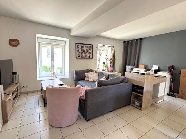 Location maison, m² T 3 à Fyé, 415 €