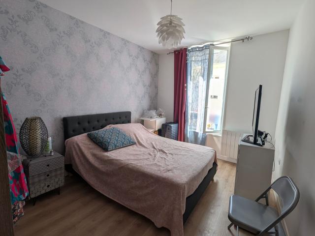 Location maison, m² T 3 à Jouy le Châtel, 800 €