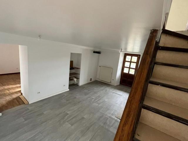 Location maison, m² T 3 à Mende, 625 €