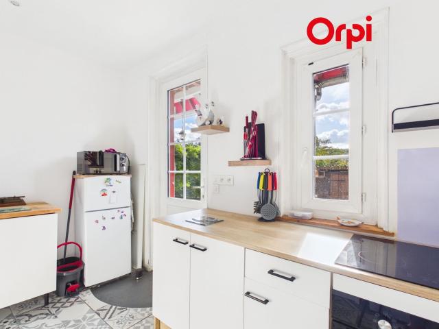 Location maison, m² T 3 à Orbec, 700 €