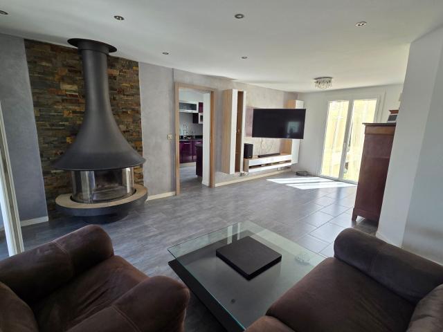 Location maison, m² T 3 à Pomérols, 1 125 €