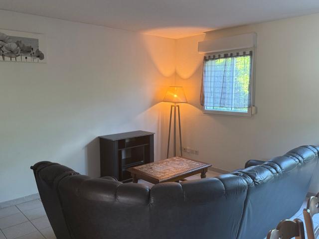Location maison, m² T 3 à Pont Saint Esprit, 790 €