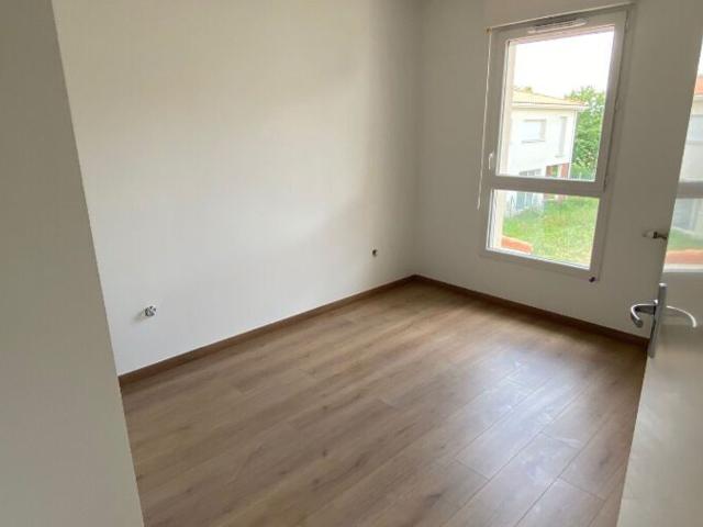 Location maison, m² T 3 à Saint Jory, 853 €
