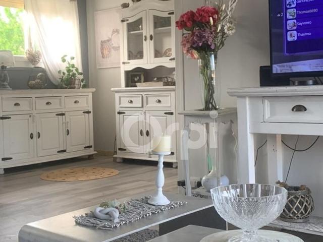 Location maison, m² T 4 à Terrasson Lavilledieu, 930 €