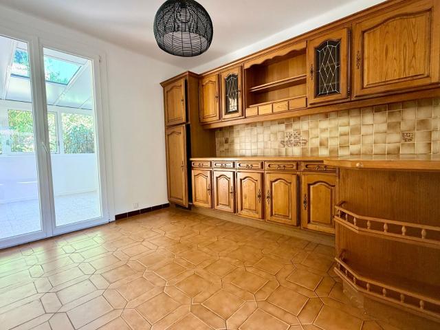 Location maison, m² T 4 à Toulon, 1 500 €