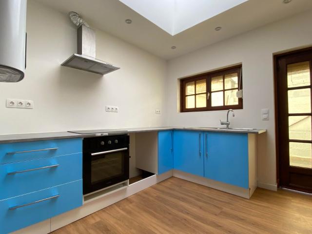 Location maison, m² T 4 à Wattrelos, 820 €