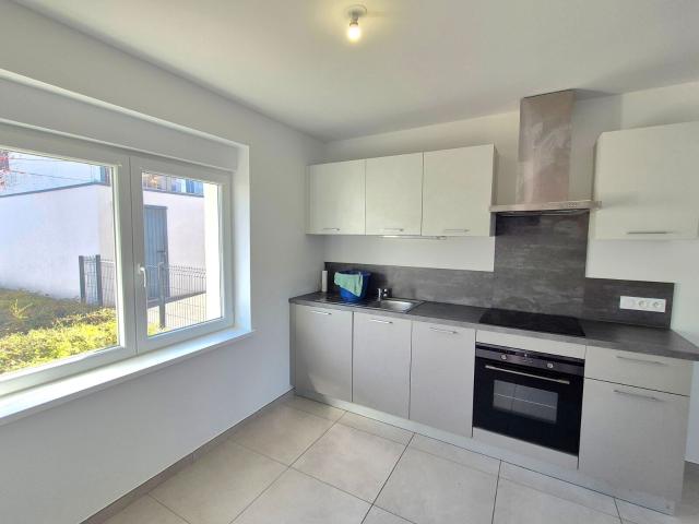 Location maison, m² T 4 à Yutz, 1 350 €