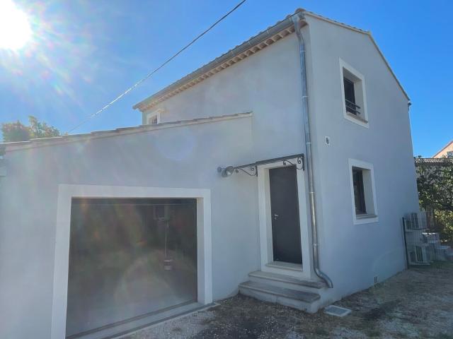 Location maison, m² T 4 à Aubignan, 1 000 €
