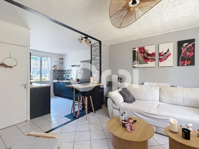Location maison, m² T 4 à Brive la Gaillarde, 795 €