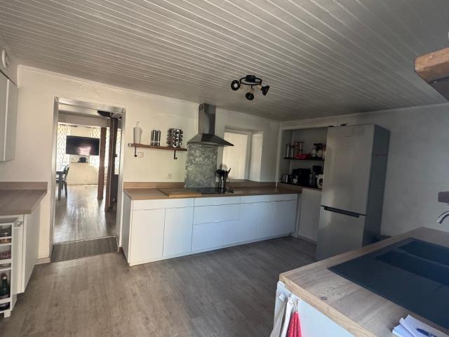 Location maison, m² T 4 à Chatte, 1 100 €