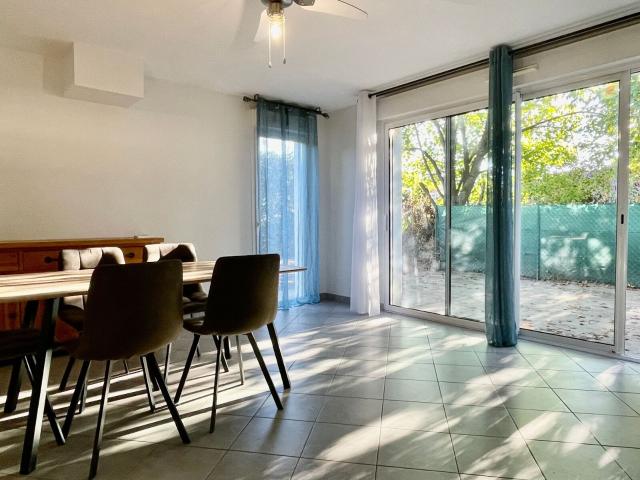Location maison, m² T 4 à Douvaine, 1 864 €