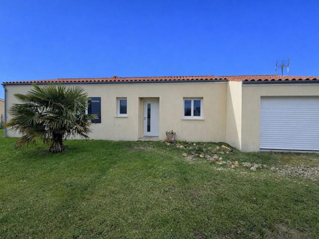 Location maison, m² T 4 à Épargnes, 860 €