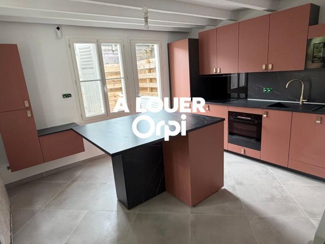 Location maison, m² T 4 à Grenoble, 1 300 €