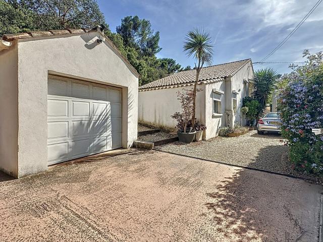 Location maison, m² T 4 à La Seyne sur Mer, 1 880 €