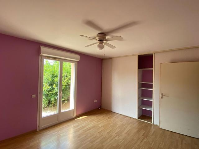 Location maison, m² T 4 à Laplume, 1 050 €