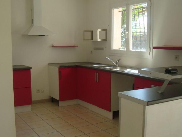 Location maison, m² T 4 à Lunel, 1 154 €