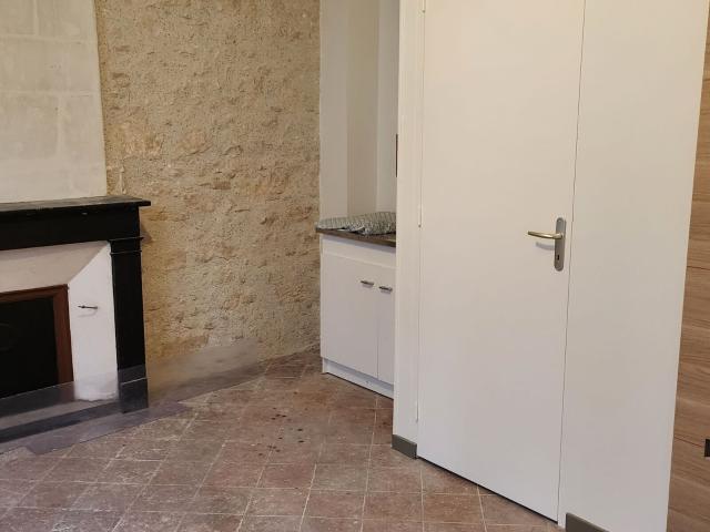 Location maison, m² T 4 à Mamers, 750 €