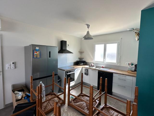 Location maison, m² T 4 à Nègrepelisse, 970 €