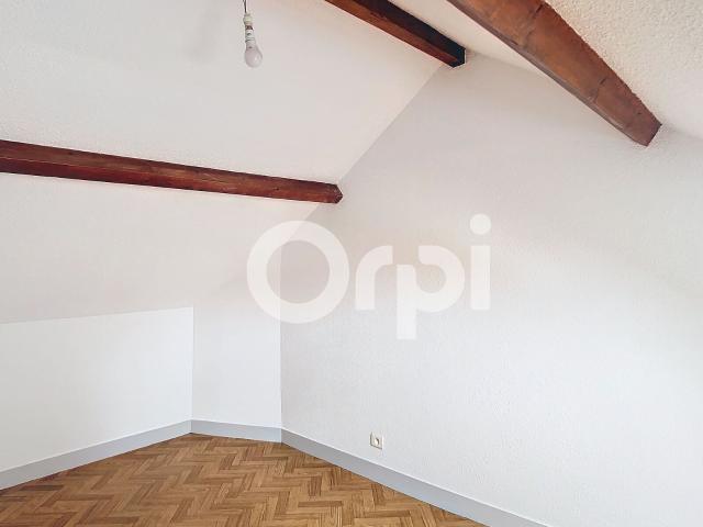 Location maison, m² T 4 à Périgueux, 790 €