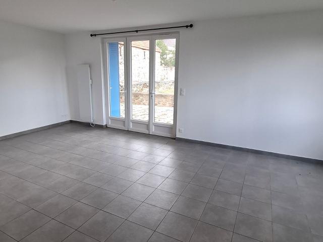 Location maison, m² T 4 à Saint Cyr sur Morin, 980 €
