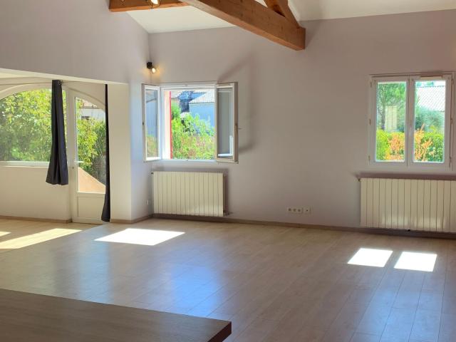 Location maison, m² T 4 à Saint Hilaire de Brethmas, 1 180 €